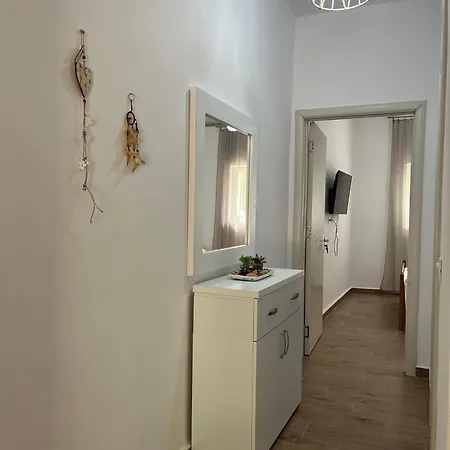 Apartment Doris Himare