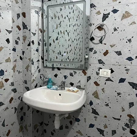 Doris Apartment Himare