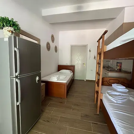 Doris Apartment