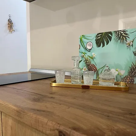 Doris Apartment *