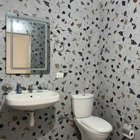 Doris Apartment Himare